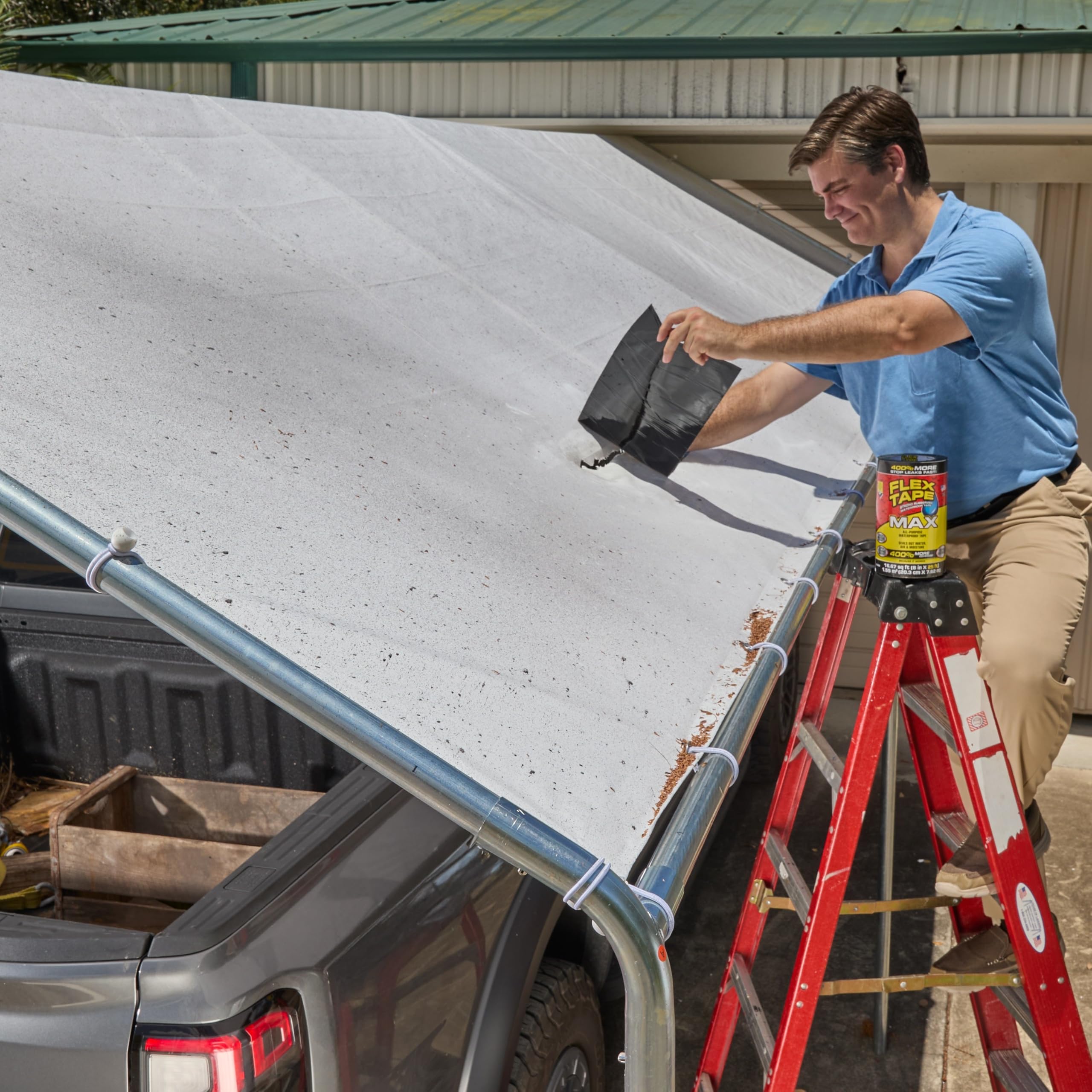 Flex Tape instantly blocks water, air, and moisture to form a watertight barrier.