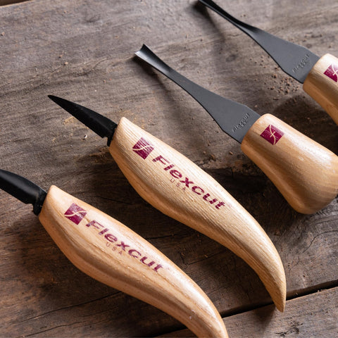 Flexcut ergonomic ashwood handles provide control and comfort