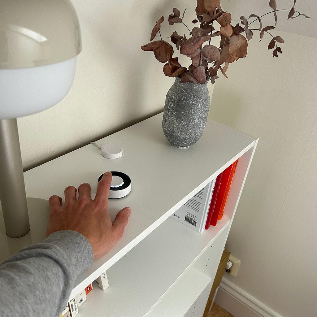 Flic Hub Mini automation-enabled hub coordinates scenes with supported devices.