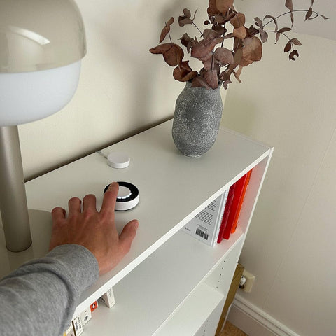 Flic Hub Mini automation-enabled hub coordinates scenes with supported devices.