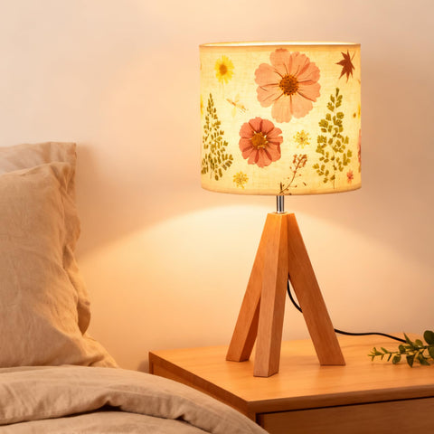 Floresita lamp's wooden base provides stable support and natural warmth