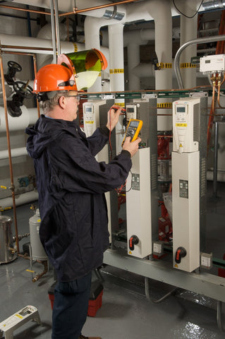 Fluke 179 kit precision and safety for electrical troubleshooting.