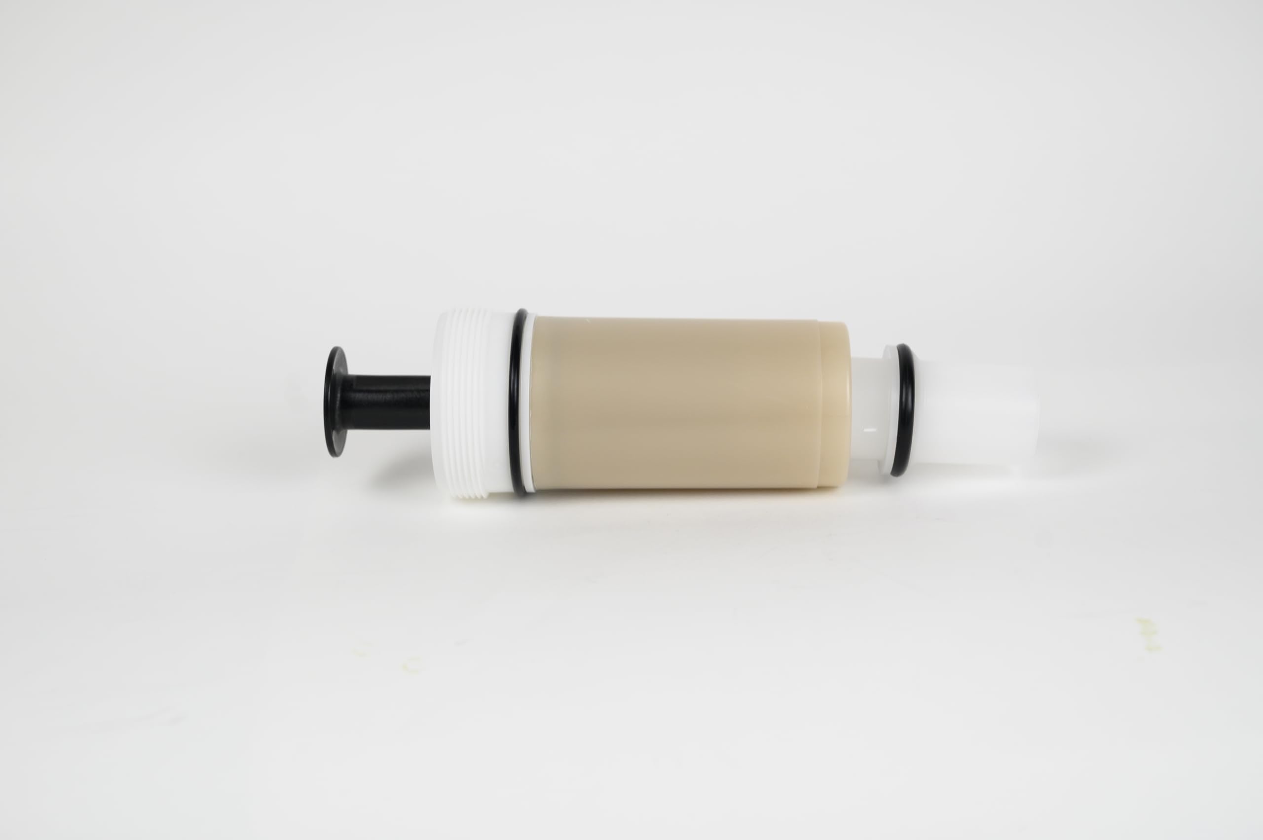 Flushmate duckbill valve assembly for reliable water control