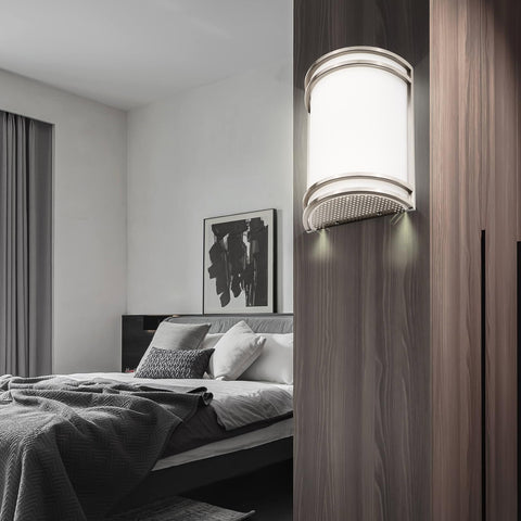 Switchable color temperature options of 3000K, 4000K, and 5000K.