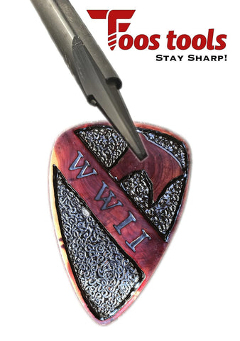 Foos 90° V-groove for crisp edge backgrounds in engravings.