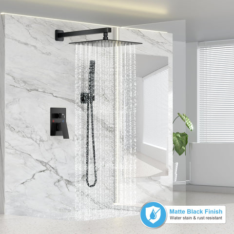 FPXRNG handheld shower head in matte black enables flexible, targeted cleaning.