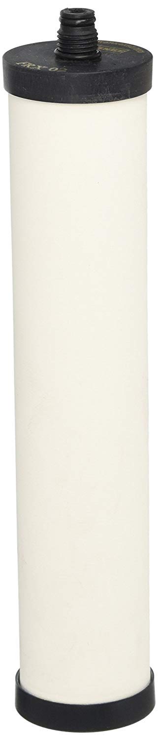 Franke FRX-02 Triflow cartridge highlighting carbon core for chlorine reduction.