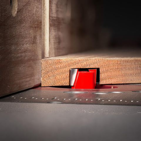 Freud 89-660 shadowbox case keeps bits organized and protected.