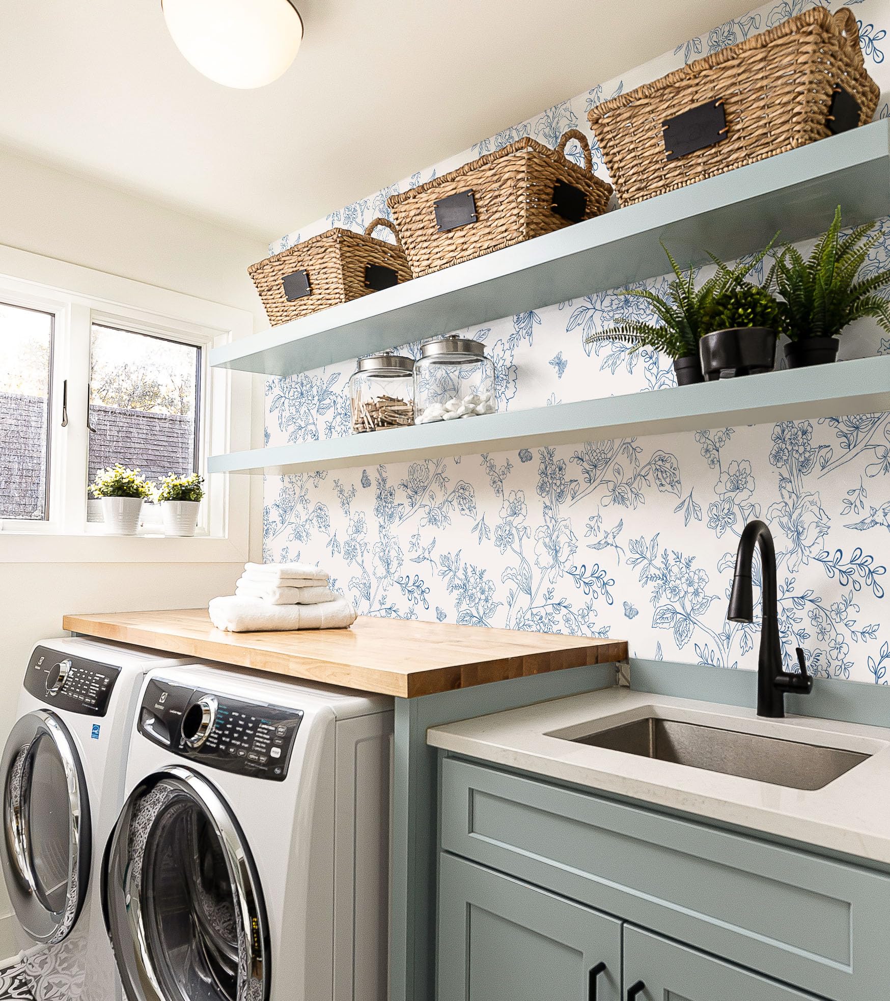 Froluya cream-white-blue florals ready for easy DIY installation