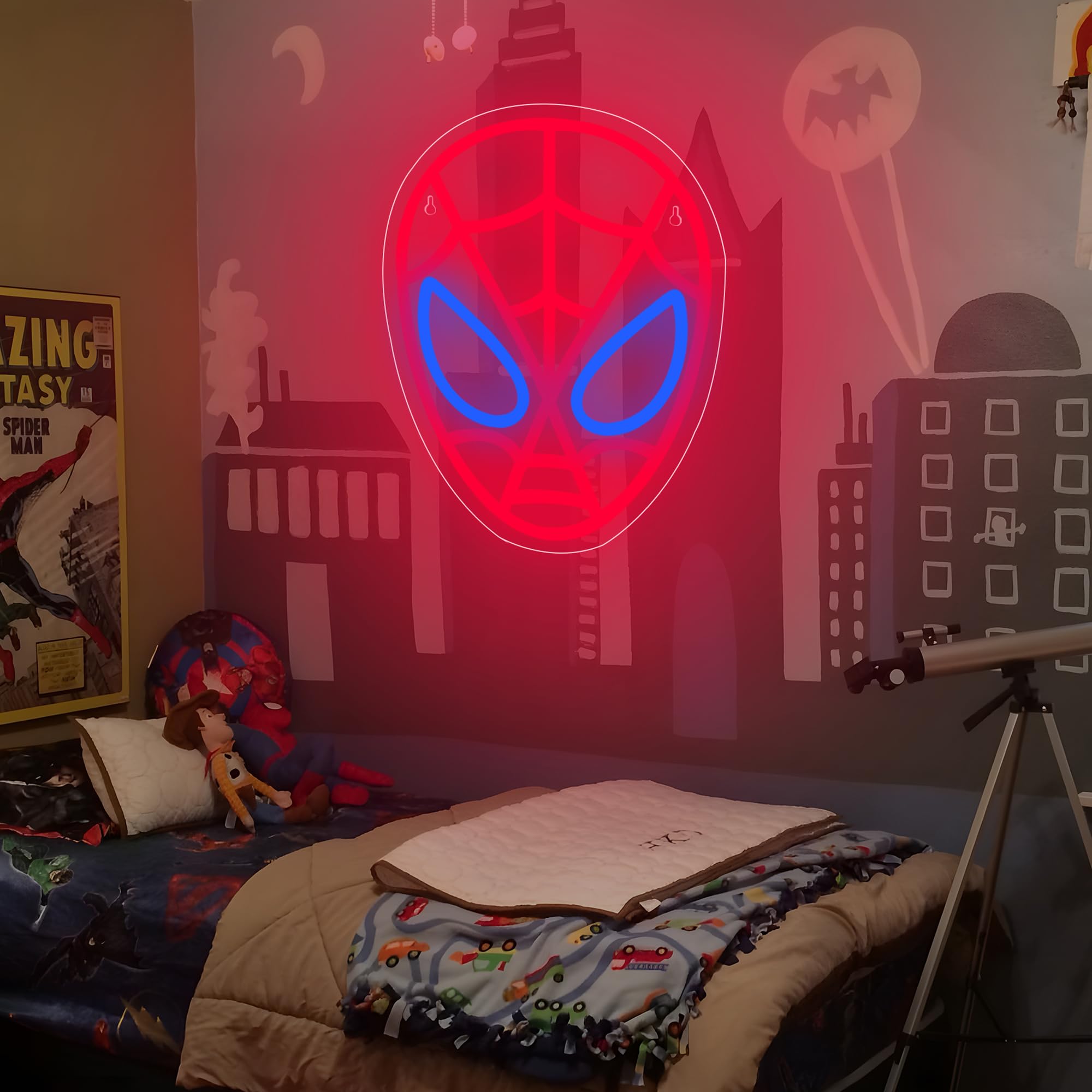 FTMGGDG Superhero light up sign creates a hero-themed ambiance for teens.