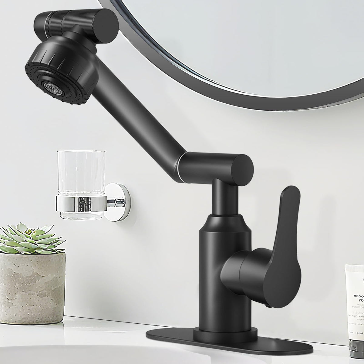 FunnyAir black faucet with 1080° rotatable head for versatile positioning.