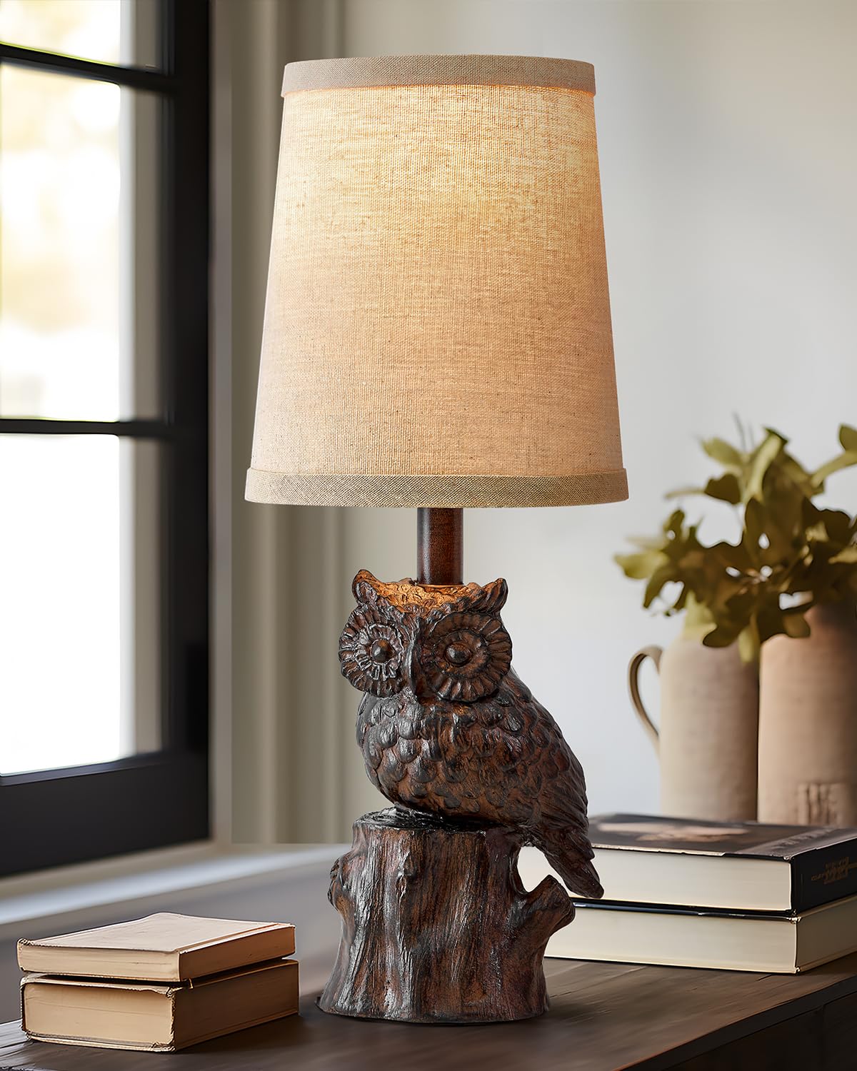 G-SAFAVA resin body lamp with unique pattern for stylish bedside lighting