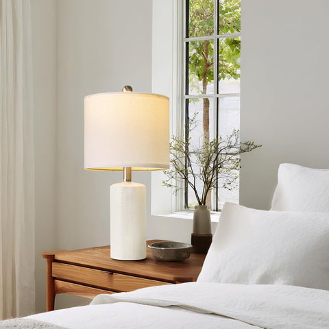 G-SAFAVA white lamps are ideal for nightstands and end tables