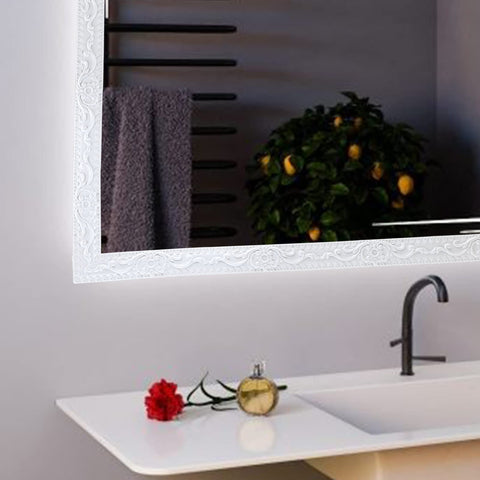 Gaahing self-adhesive edge trim bonds to doors and borders reliably.