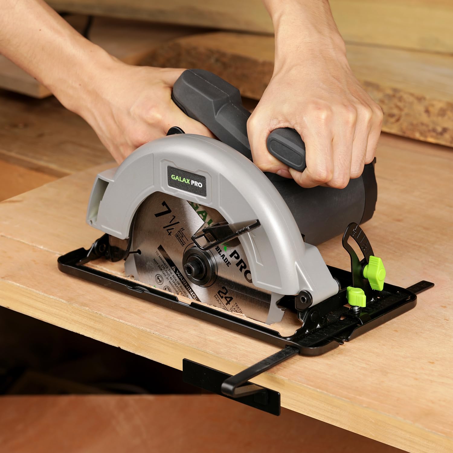 GALAX PRO 11-amp circular saw demonstrates 7-1/4-inch blade size
