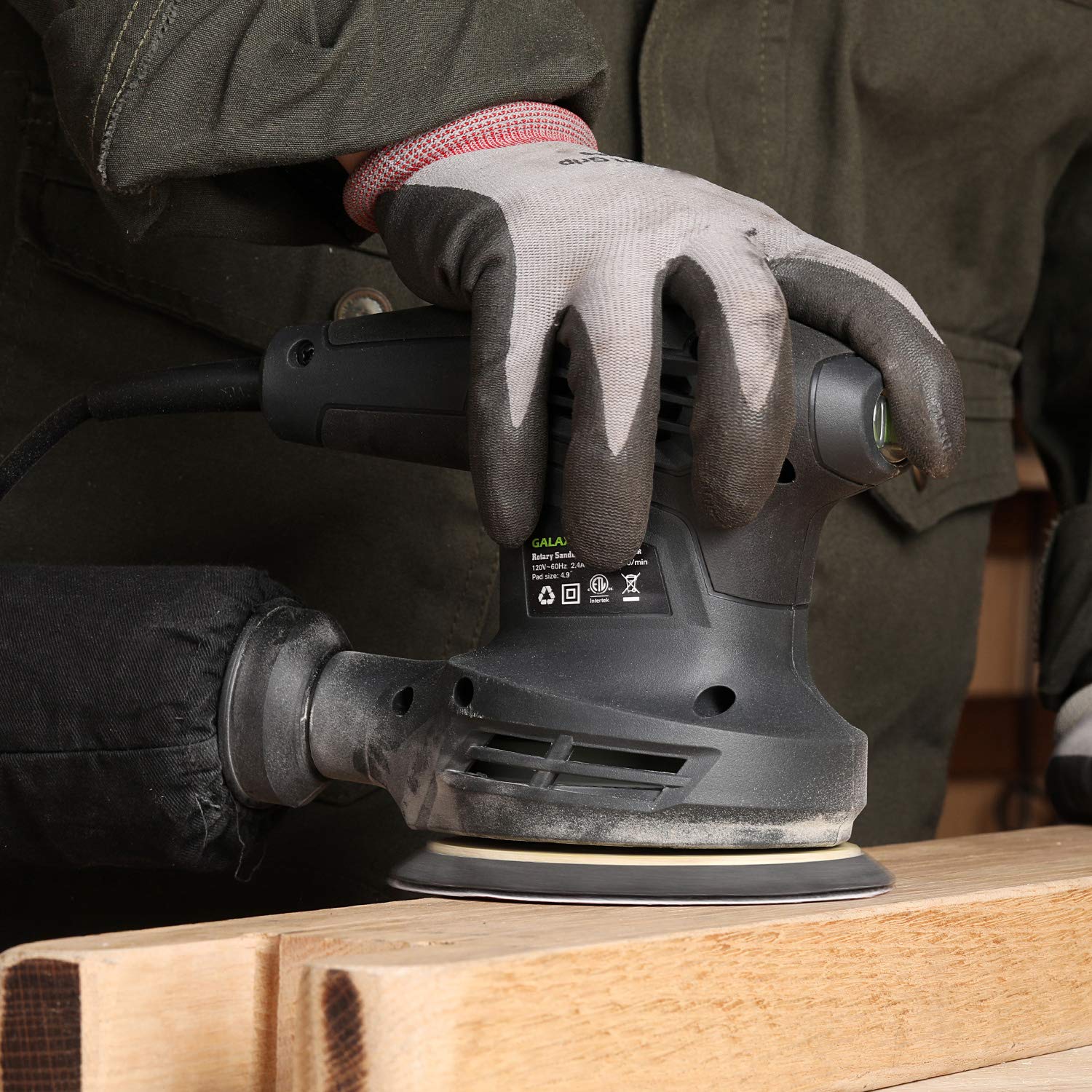 GALAX PRO dust-sealed switch protects performance in dusty conditions.