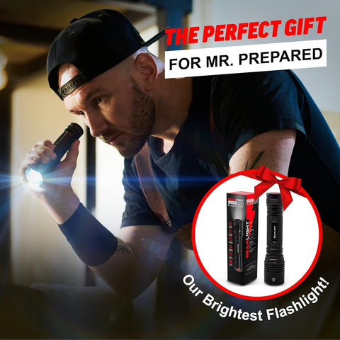 GearLight S2000 zoom feature demonstrates long-range focus up to 1000 feet.
