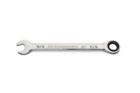 GEARWRENCH 90-tooth ratcheting swing arc shown for efficient turning in confined spaces