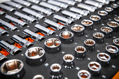 GearWrench deep serrations inside sockets hold fasteners securely.