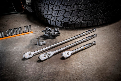 GearWrench full polish chrome finish resists corrosion and cleans easily.