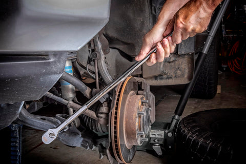 GearWrench head markings are clearly visible for quick orientation.