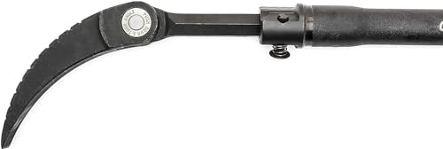 GEARWRENCH grooved head grips surfaces securely across environments.