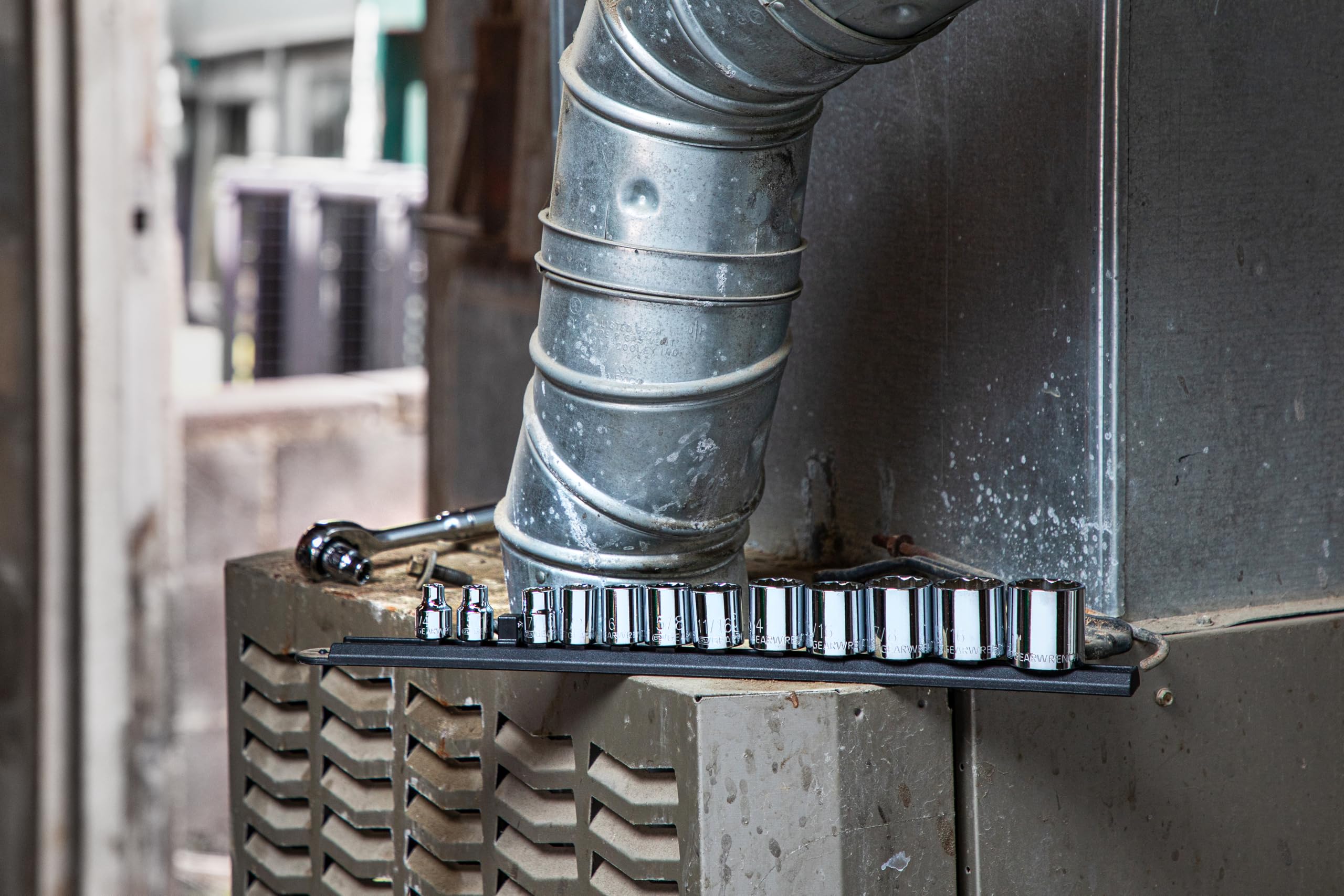 GearWrench ergonomic comfort during use improves handling and control.