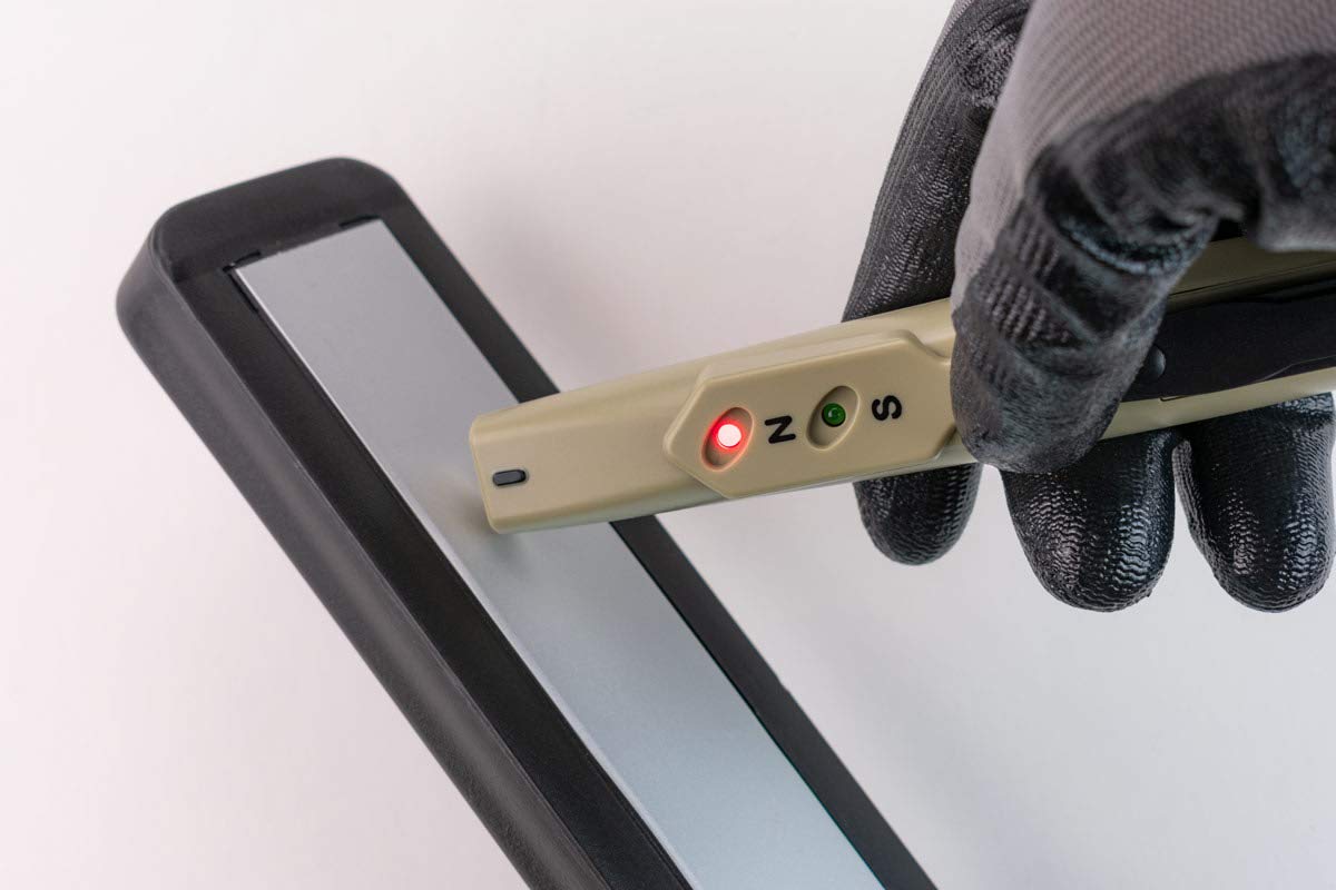 General Tools AMY6 magnetic tester top view emphasizing compact design