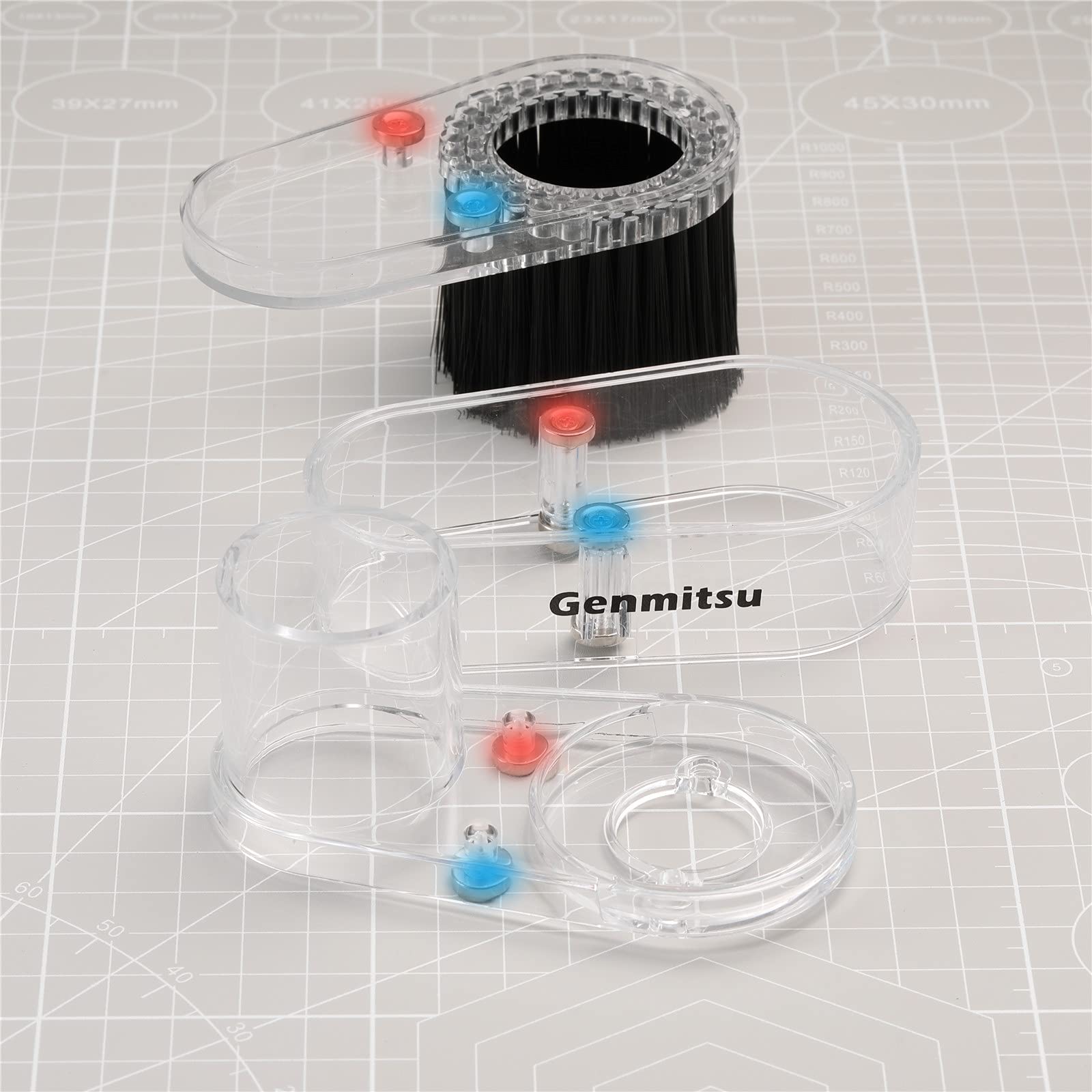 Genmitsu two-piece magnetic design simplifies assembly and maintenance.