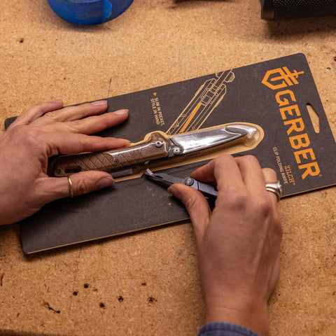 Gerber Armbar Mini cross driver for fastener adjustments
