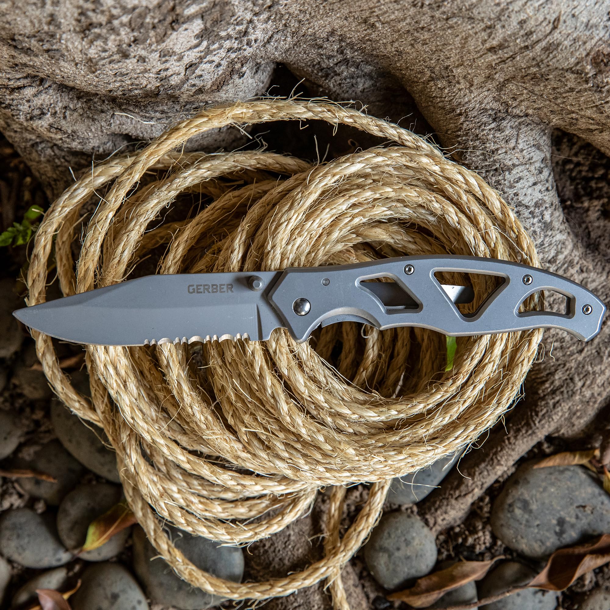 Gerber Paraframe open-frame design highlighting minimalist, easy-to-clean construction.
