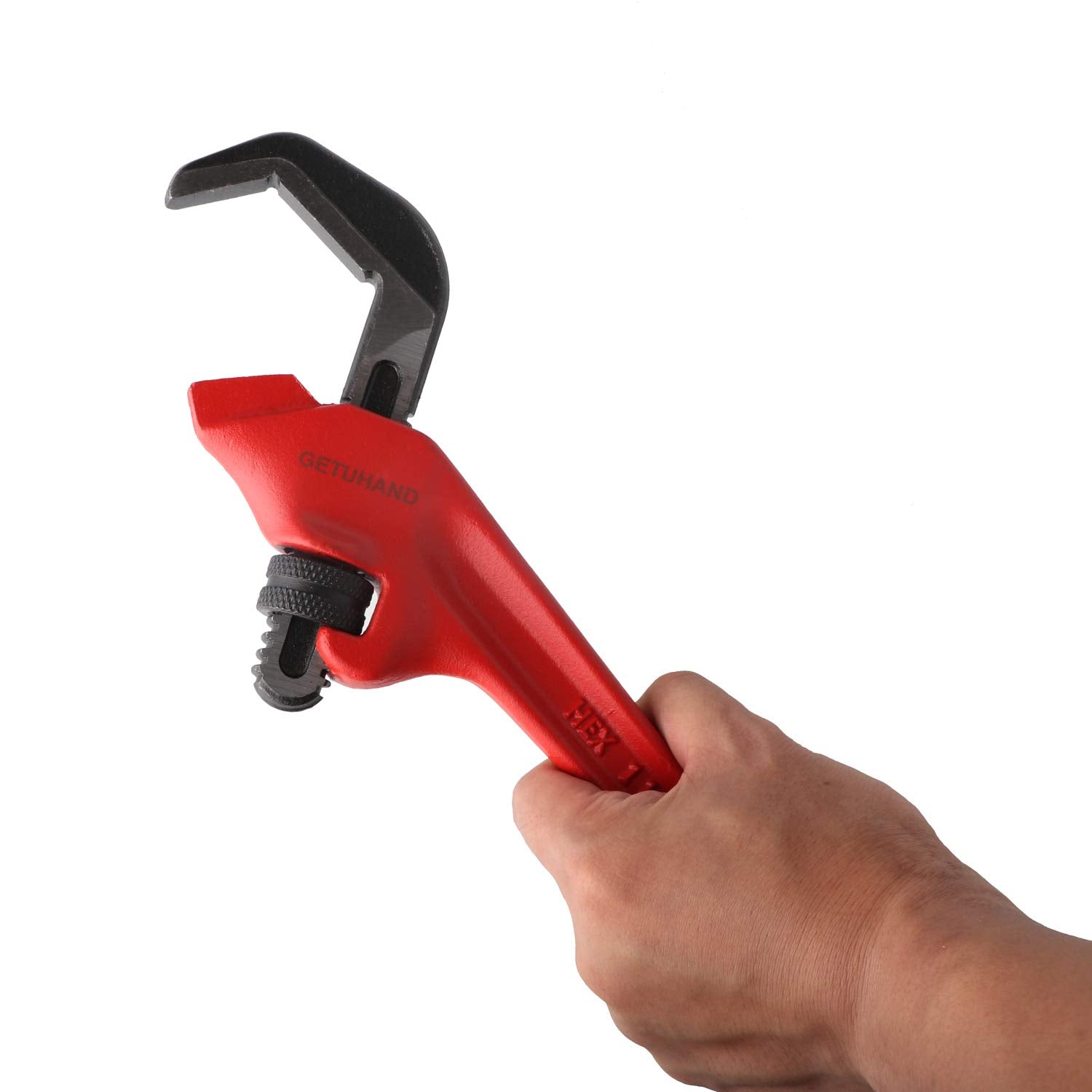 GETUHAND E-110 wrench in use in a tight space near pipe fittings