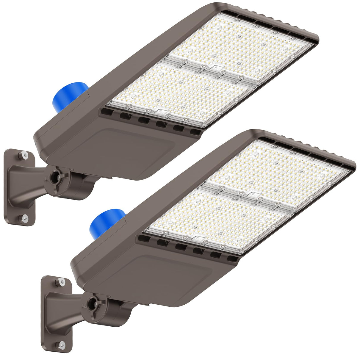 G GJIA LED parking-lot-light-300W close-up shows broad area illumination for outdoor spaces.