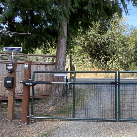 Ghost Controls TDS2XP gate arms in action enabling smooth automatic opening.