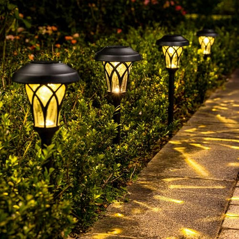 GIGALUMI glass lamp cup creates a soft, inviting ambience.