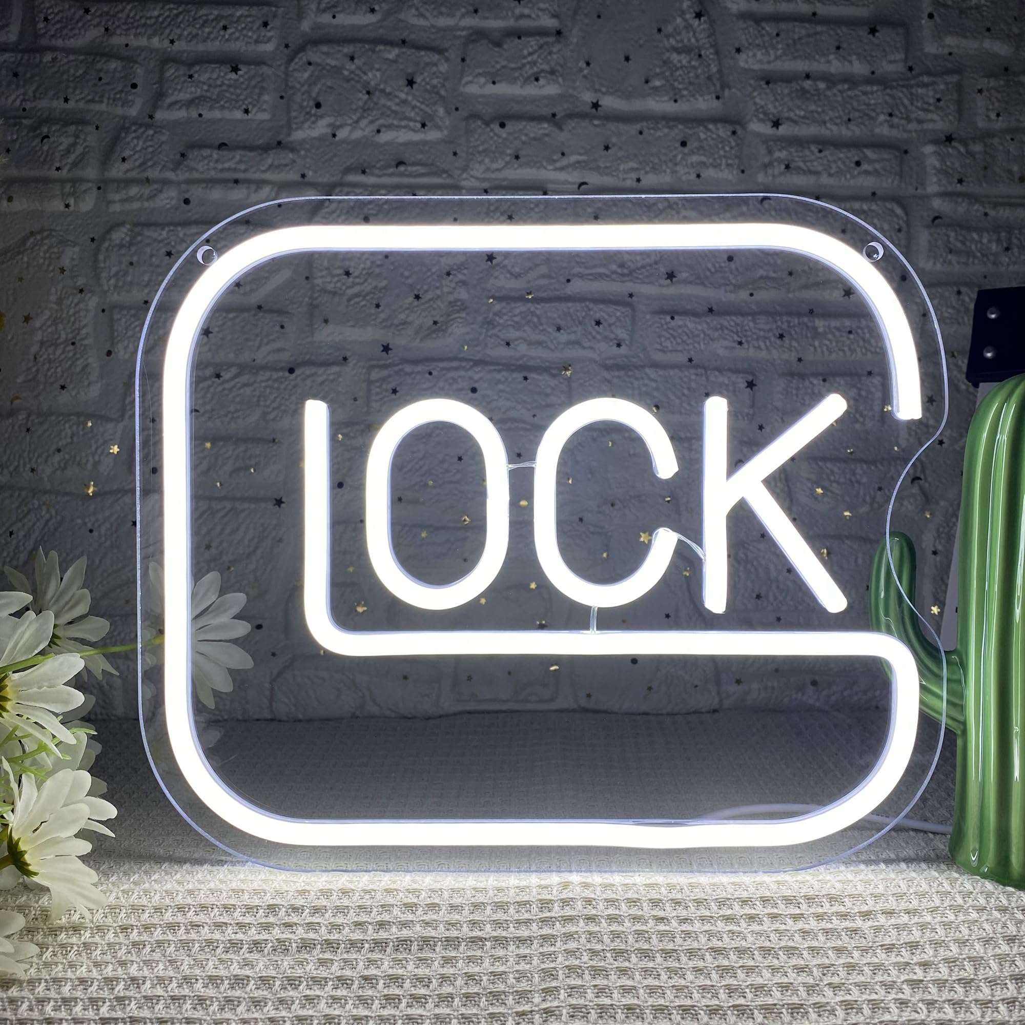 Gippro Lock Neon Sign wall decor with bold gaming glow for rooms