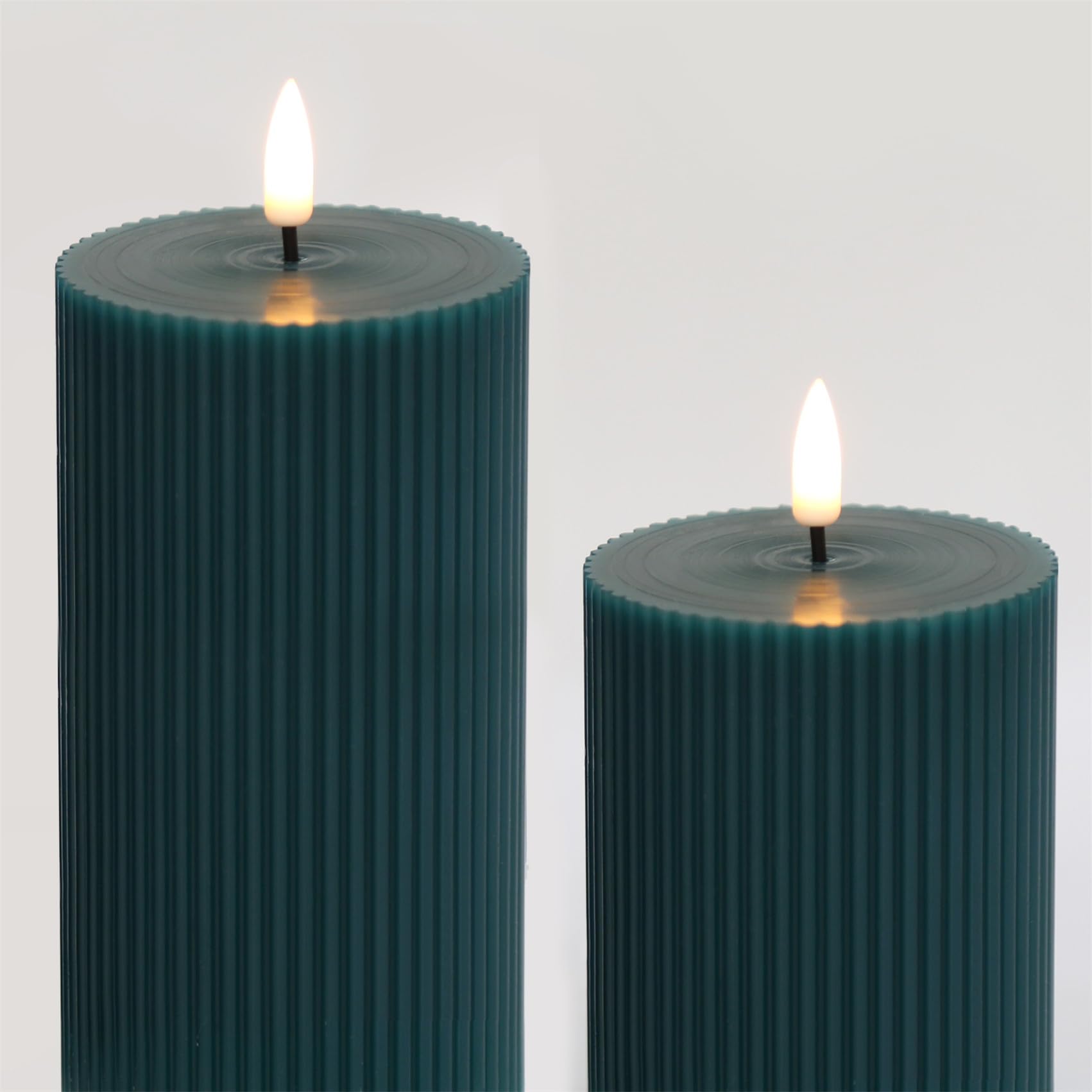 Girimax green ribbed LED candle decor idea for weddings and gatherings.