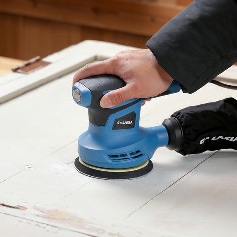 G LAXIA Palm-sized sander emphasizes compact design and comfortable handling.