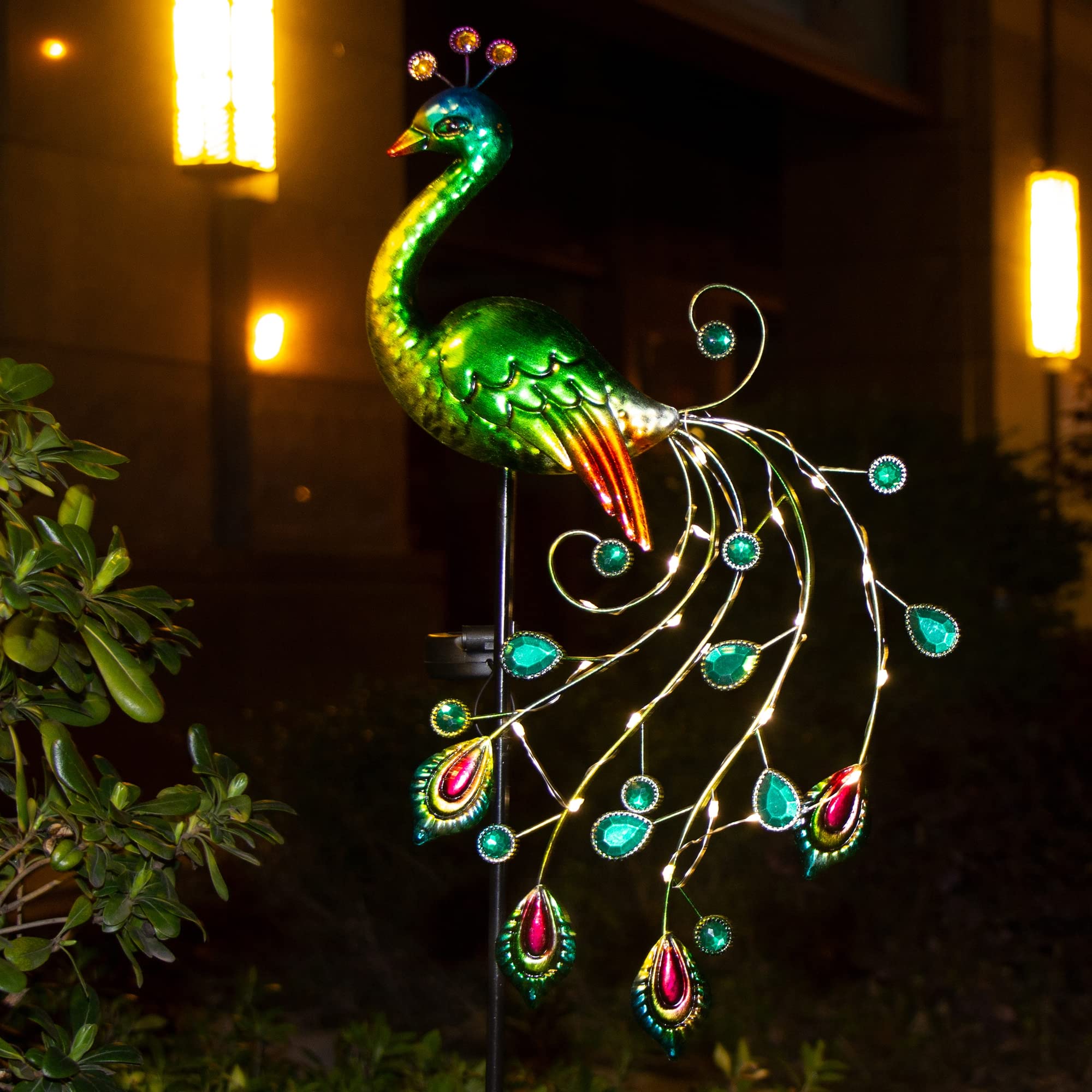 Glintoper IP44 waterproof yard light for safe all-season display.
