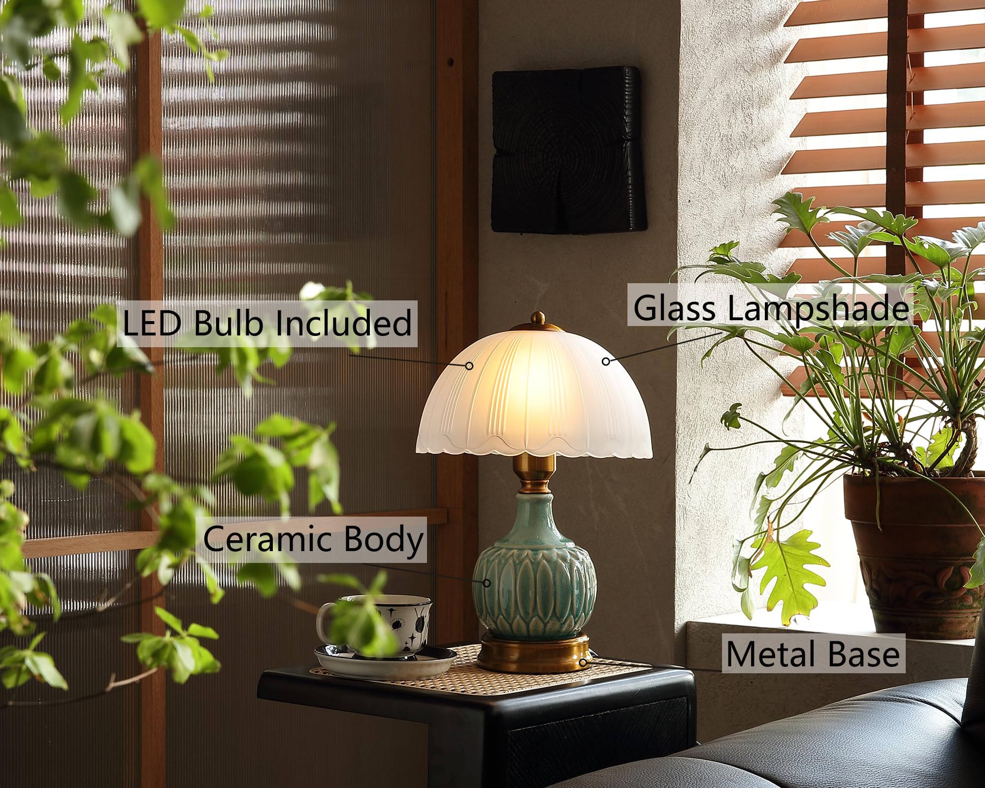 Glivpny decor gift-ready lamp for holidays or birthdays.