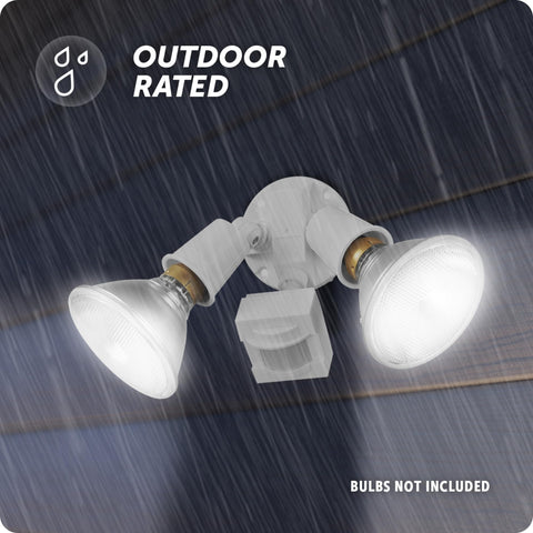 Globe Electric 17000269 dual mount arm enables wall or eave installation