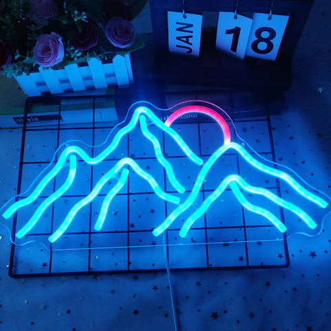 GMMLLG ice blue and red glow displays a sunrise mood lighting.