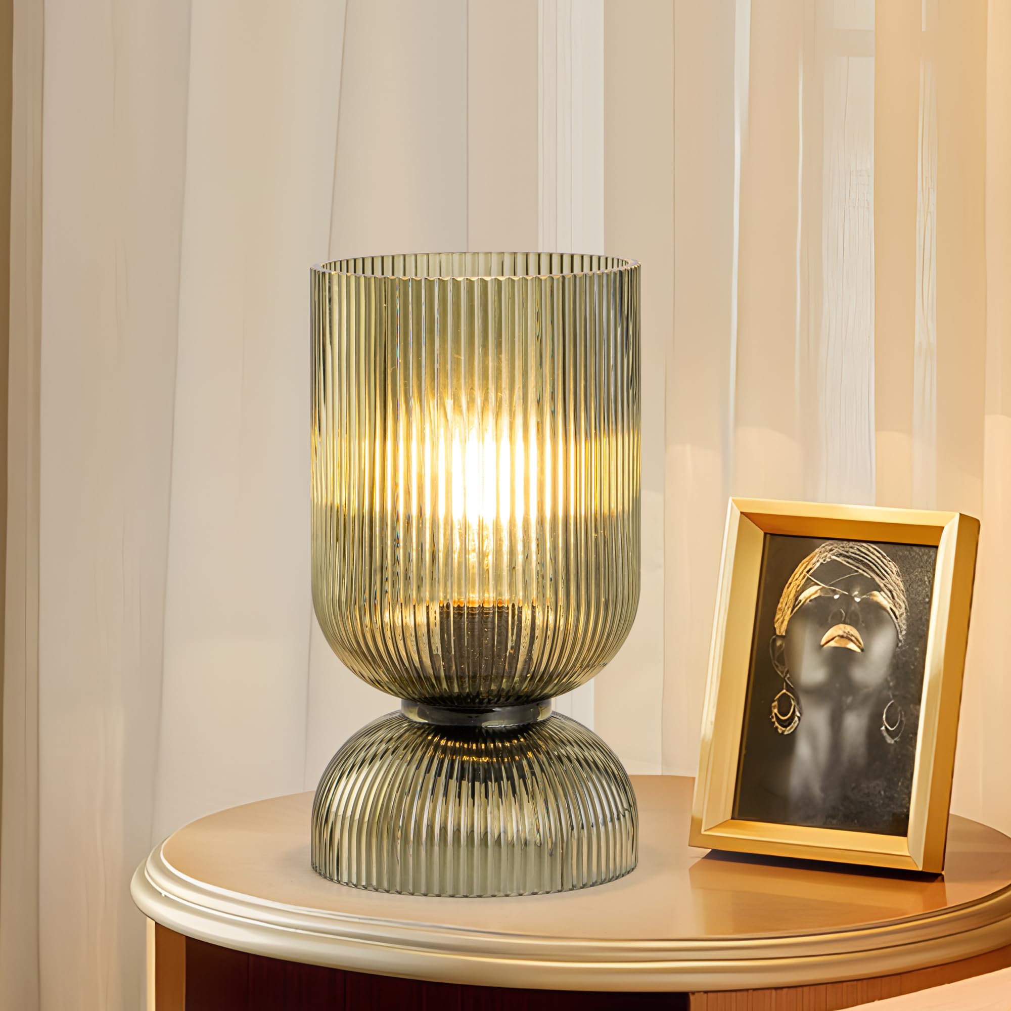 Gmrhndy modern table lamp with green glass shade for sophisticated bedside lighting.