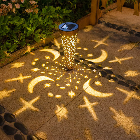 Go2garden Moon Star lights make a thoughtful garden gift idea.