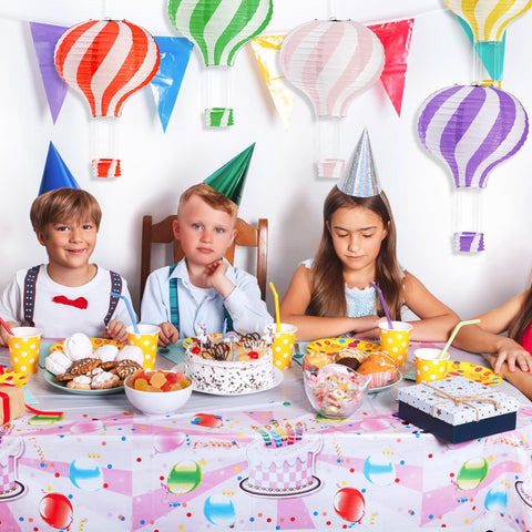 Goaste gift idea lantern set ideal for celebrations.
