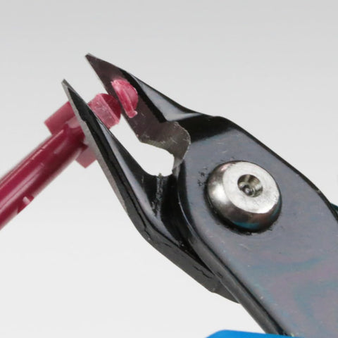 PN-125 jaws shown for precise, durable performance during plastic model assembly.