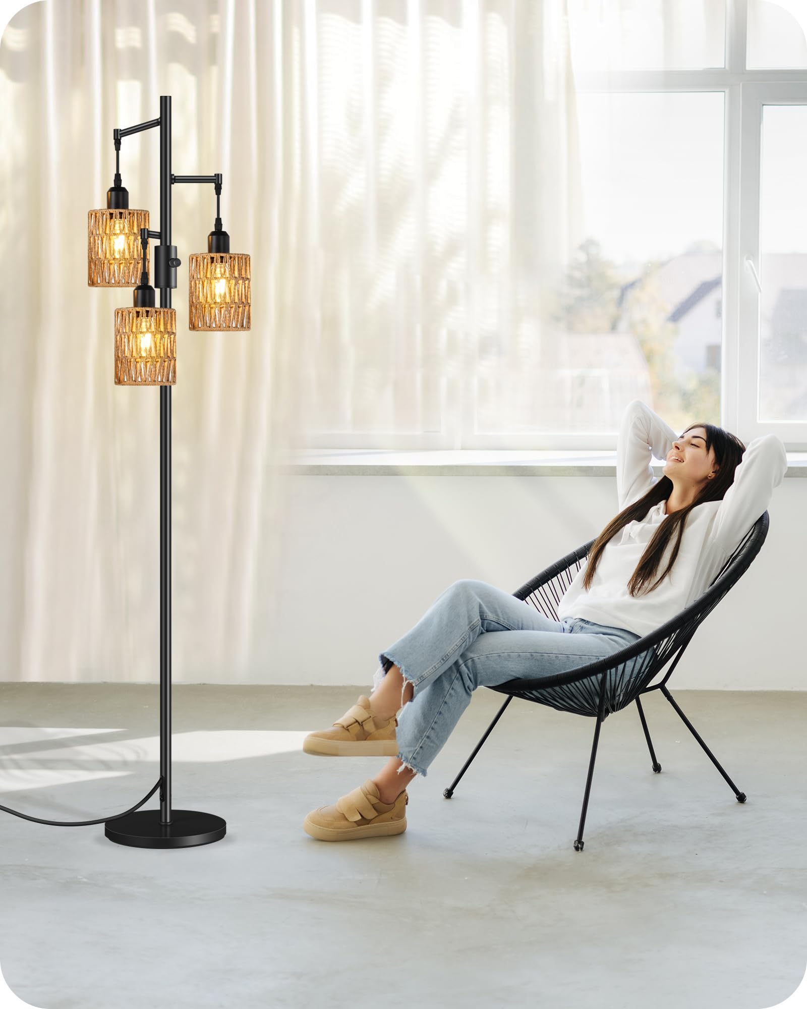 GOEBLESON sturdy metal base ensures stable placement on any floor surface.