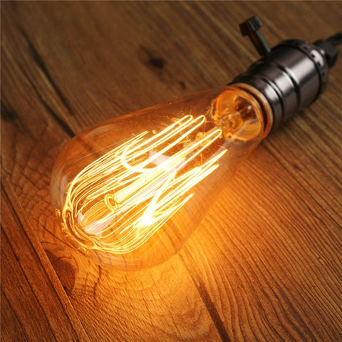 GOENDR table lamp with amber glow enhances vintage ambience