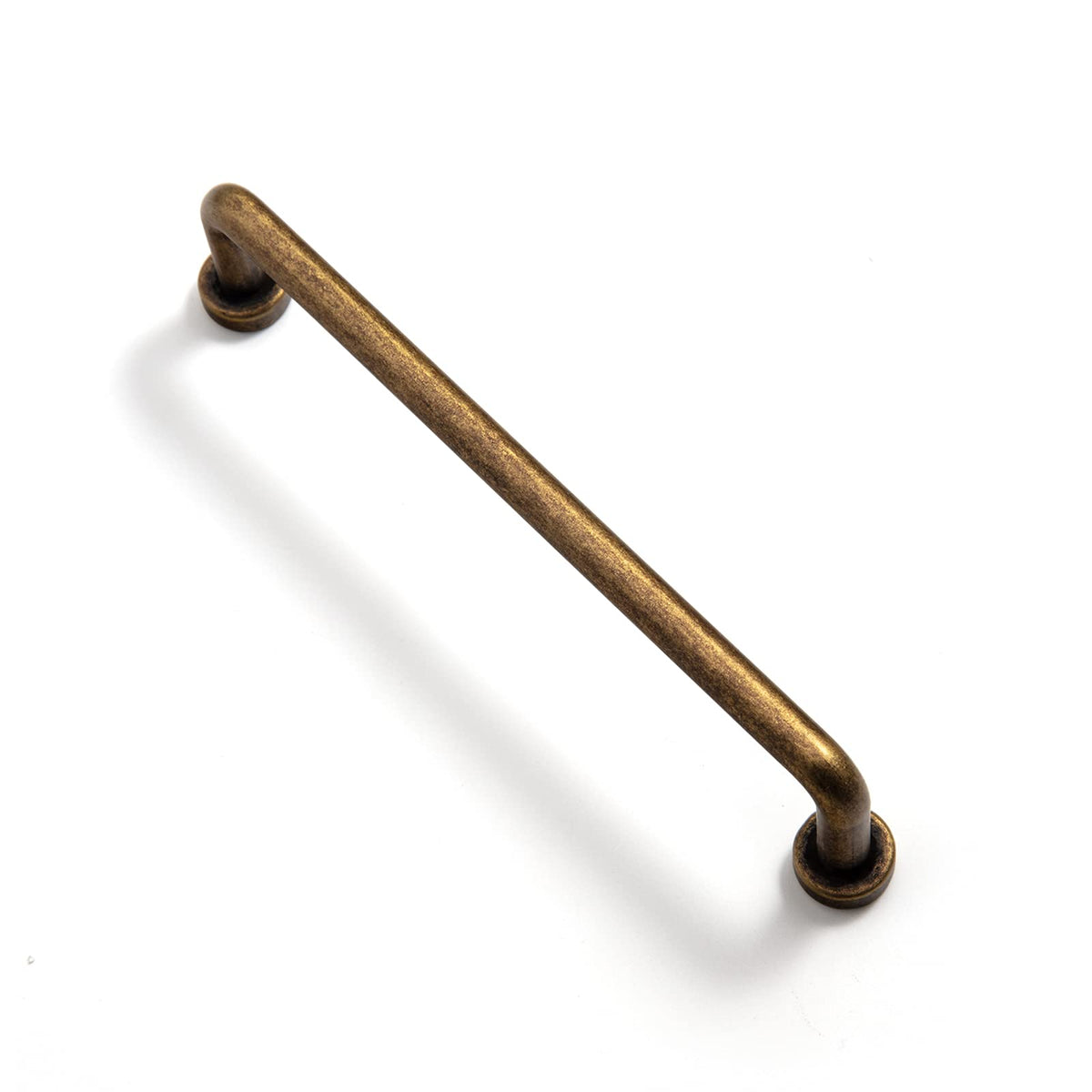 Goo-Ki 6-pack antique brass cabinet pulls showcase vintage charm for kitchen cabinets.