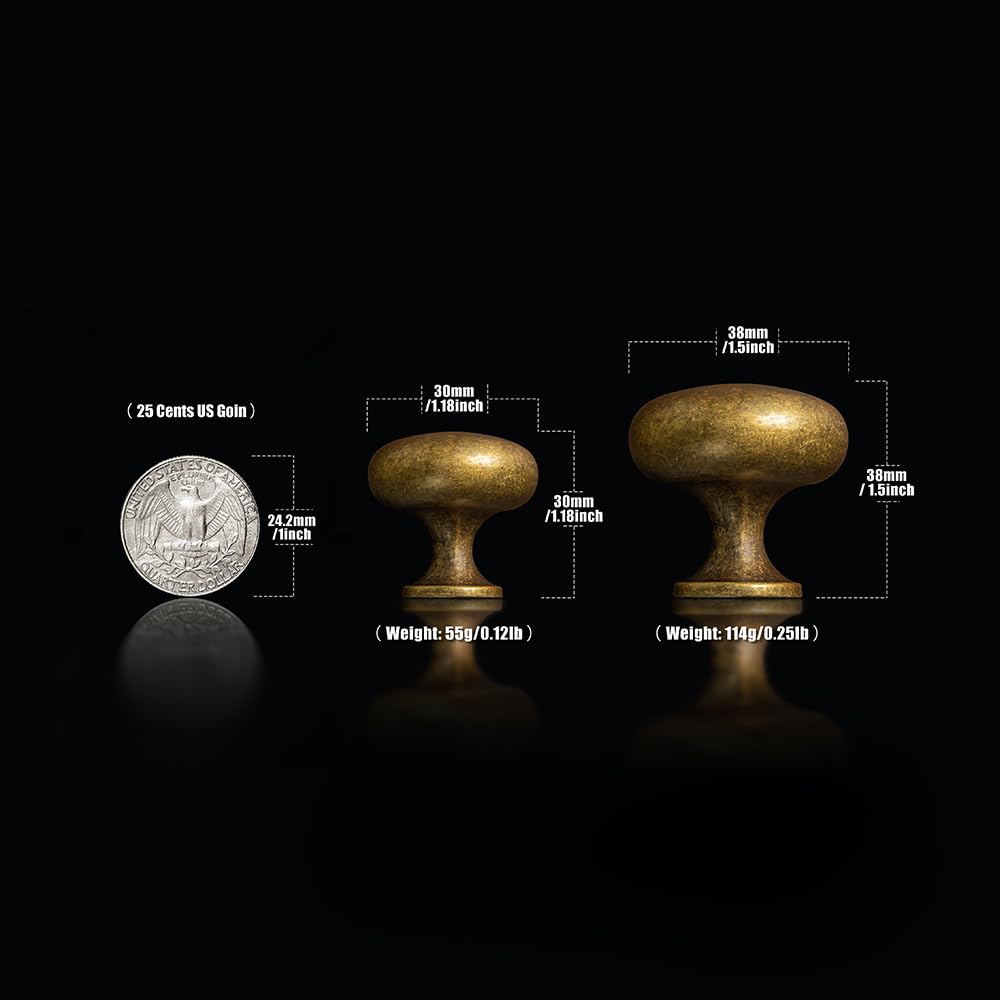 Goo-Ki distressed finish knob highlighting vintage charm and craftsmanship.